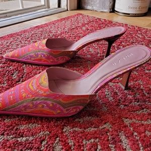 Meet your Posher, Jasmine